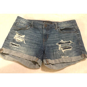 Aeropostale Shorts Womens 8 Midi Distressed Cuffed Midi stretch Denim
